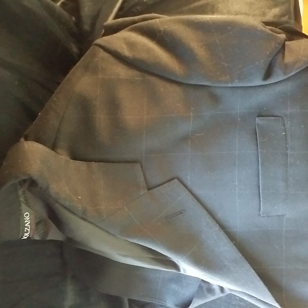 BOLZANO SPORTCOAT Dark Grey window pane Size 38S - Picture 9 of 9